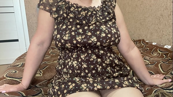 mature russian woman beautifully masturbates and cums on camera