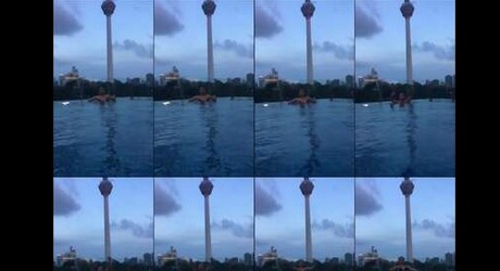 Siskaeee Berenang Sore Sore