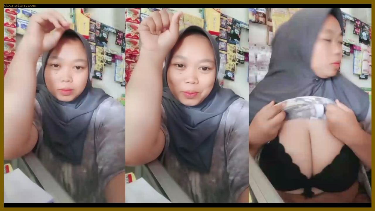 Yunita Tante Jilbab Jaga Warung Sambil Pamer Memek Nungging